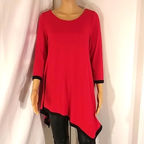 NWT Chelsea & Theodore Red and Black Horizontal Top. - Picture 3 of 10